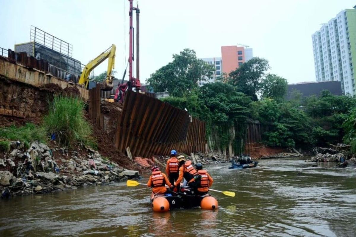 DKI Fokus Bebaskan Lahan di Cililitan dan Pangadegan untuk Percepatan Normalisasi Ciliwung