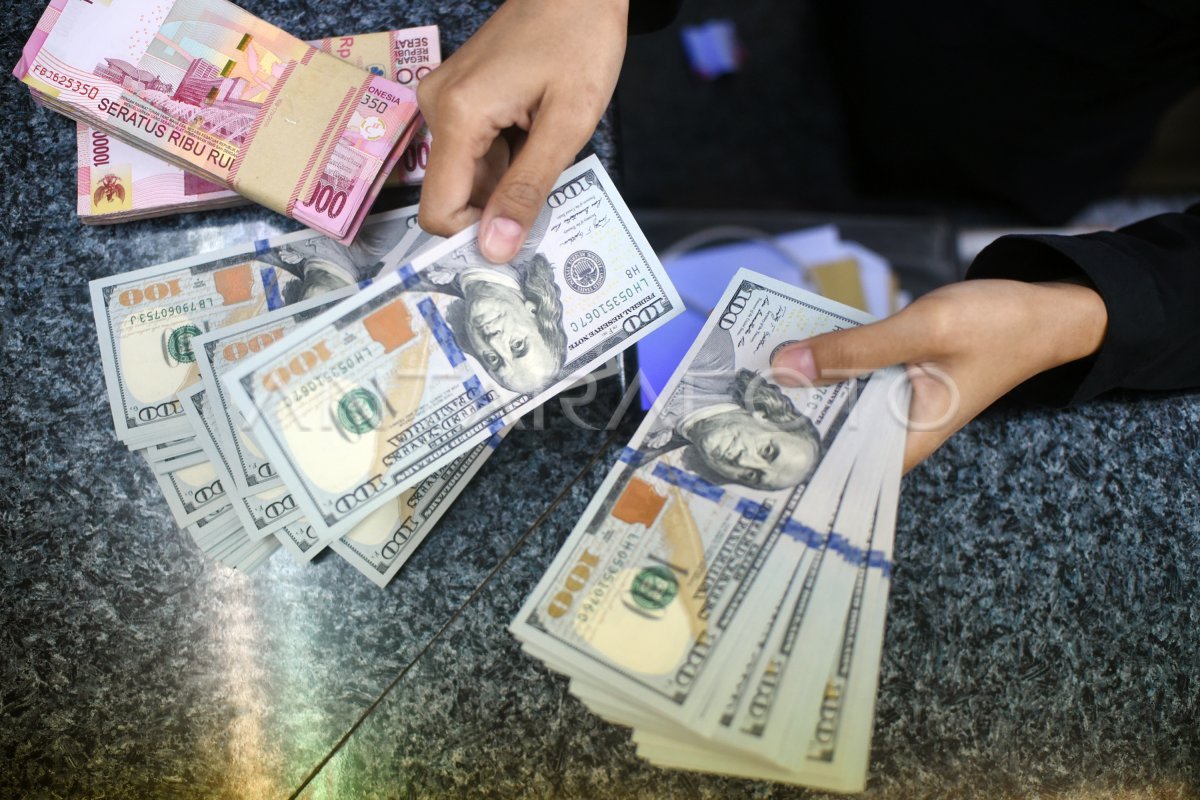 Rupiah Menguat ke Rp16.645 per USD Didukung Ekspektasi Pemangkasan Suku Bunga The Fed