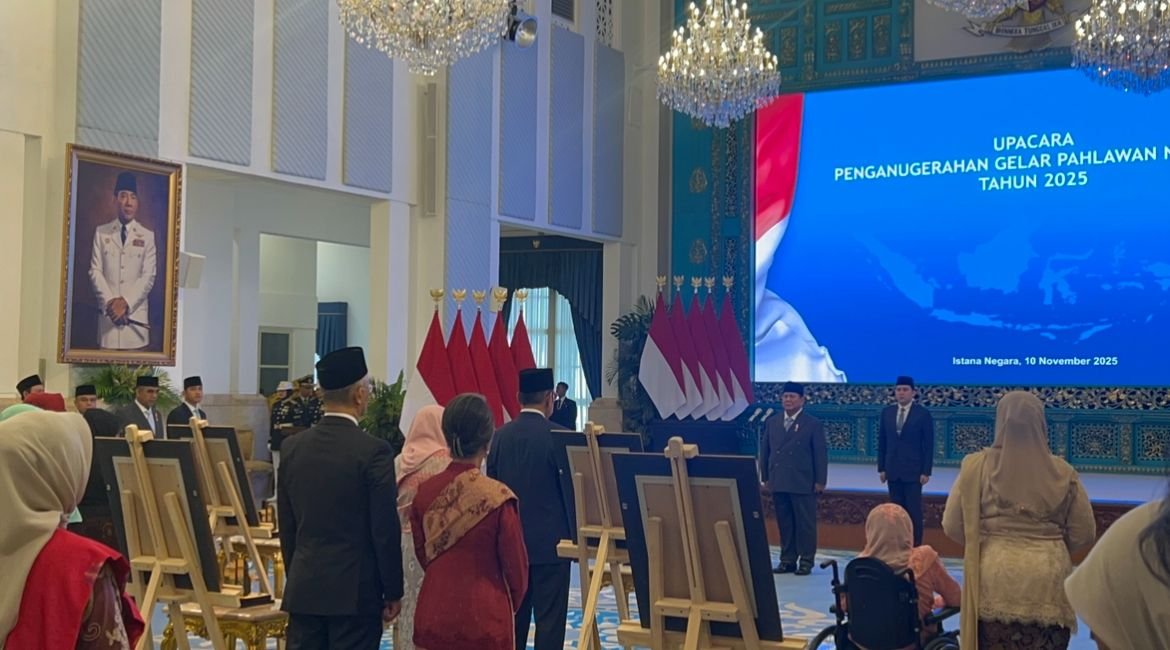 Berita Politik Terbaru 10 November 2025: Pahlawan Nasional, Pelantikan MA, dan Reformasi Polri