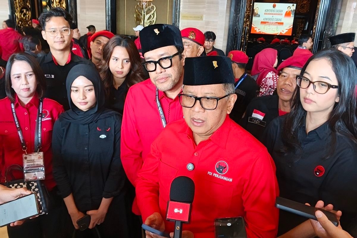 Hasto Kristiyanto: PDIP Siap Dukung Mitigasi Banjir Sumatera Sebagai Bencana Nasional