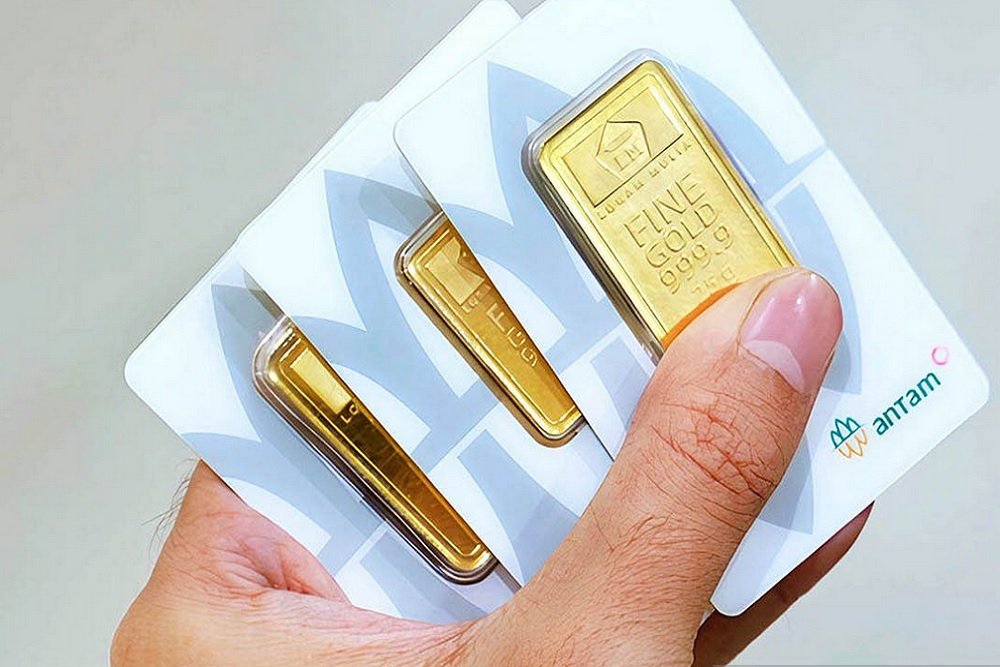 Update Harga Emas Antam Kamis 2025: Harga Turun, Buyback Rp2.267.000 per Gram