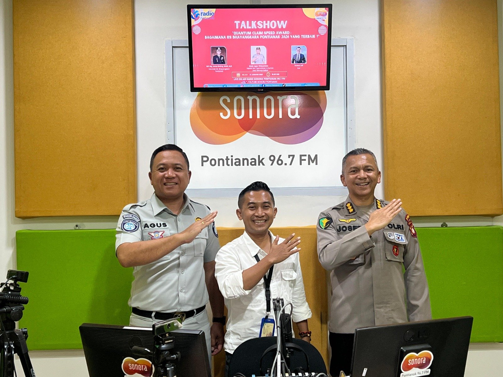 Jasa Raharja Kalbar Hadir Sebagai Narasumber Live On Air Talkshow Radio Sonora