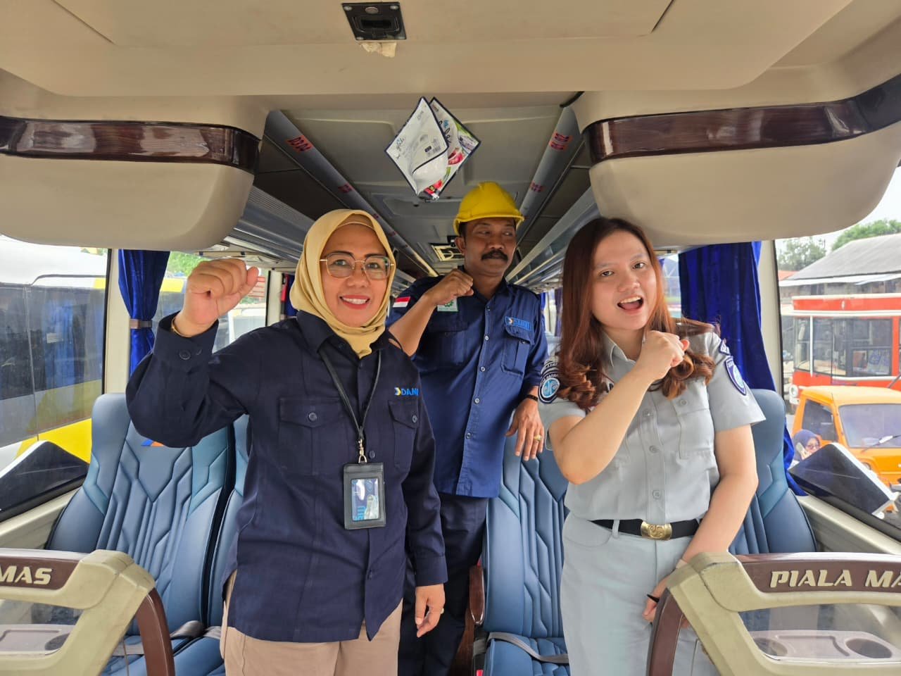 Komitmen Bersama Keselamatan Angkutan Umum, Sinergi Jasa Raharja NTB Bersama DAMRI