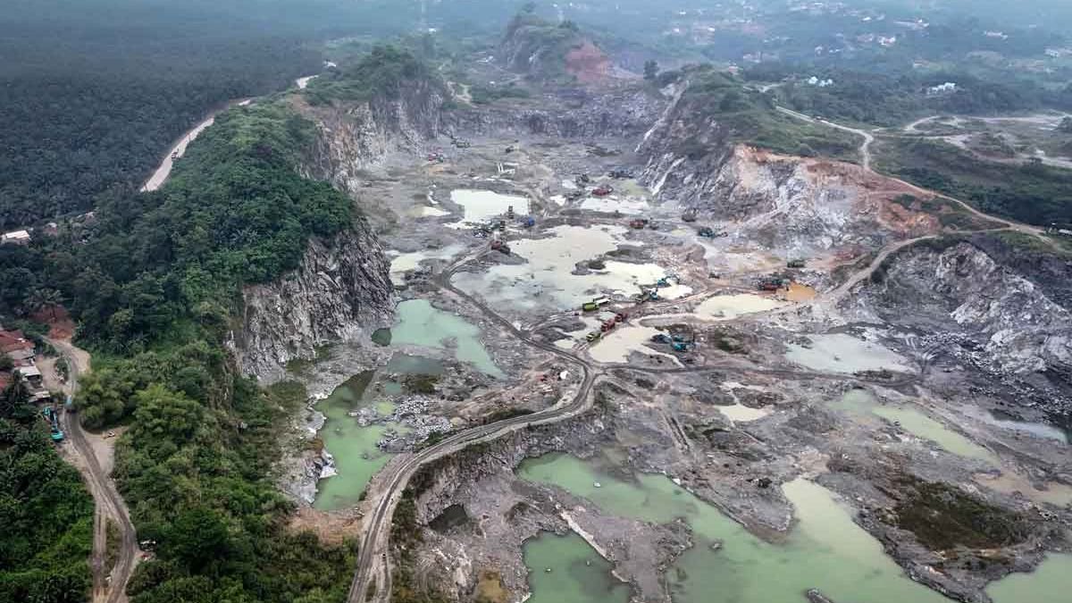 DPRD Jabar Dorong Revisi Perizinan Tambang Galian C untuk Cegah Potensi Bencana