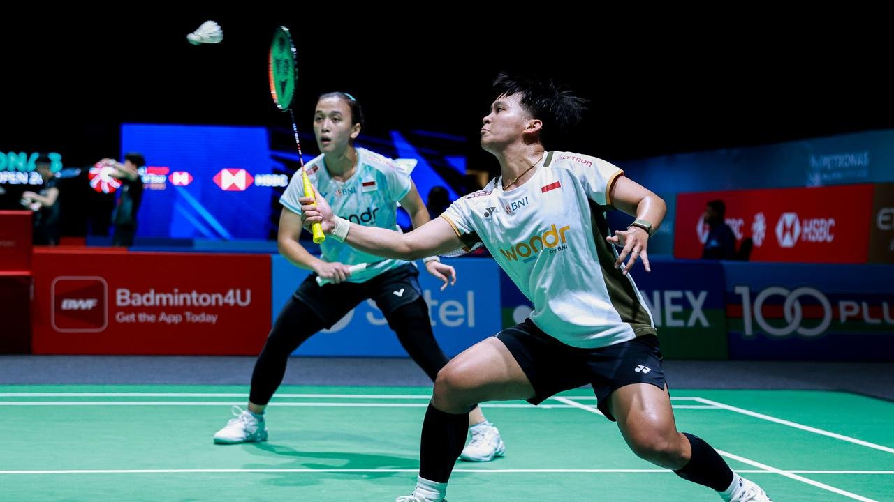 Kusuma/Puspitasari Singkirkan Pearly/Thinaah, Lolos Perempat Final Malaysia Open 2026