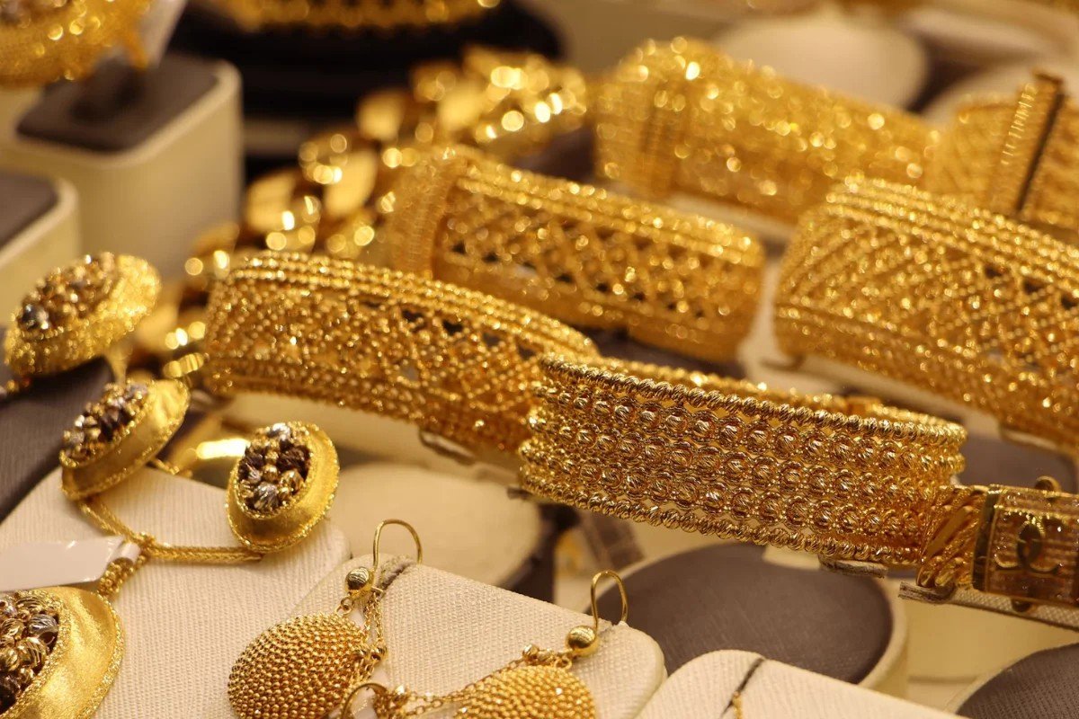 Pergerakan Harga Emas Perhiasan Tetap Terkendali, Konsumen Masih Menunggu