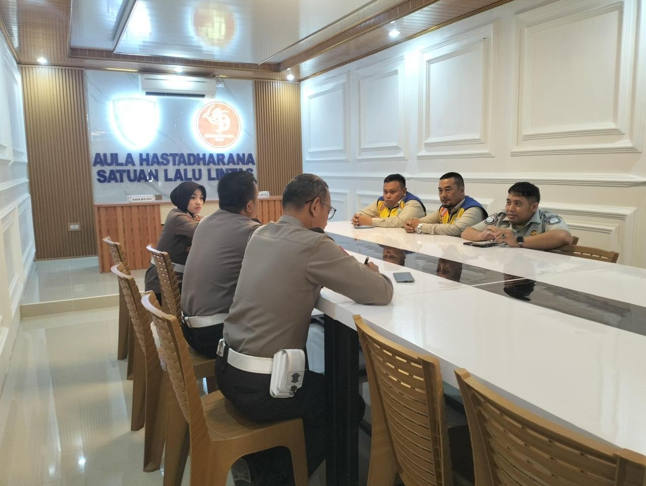 PJJR Samsat Ikuti Rapat Persiapan Operasi Ketupat 2026 Bersama Satlantas Polres dan BPJN Tulang Bawang