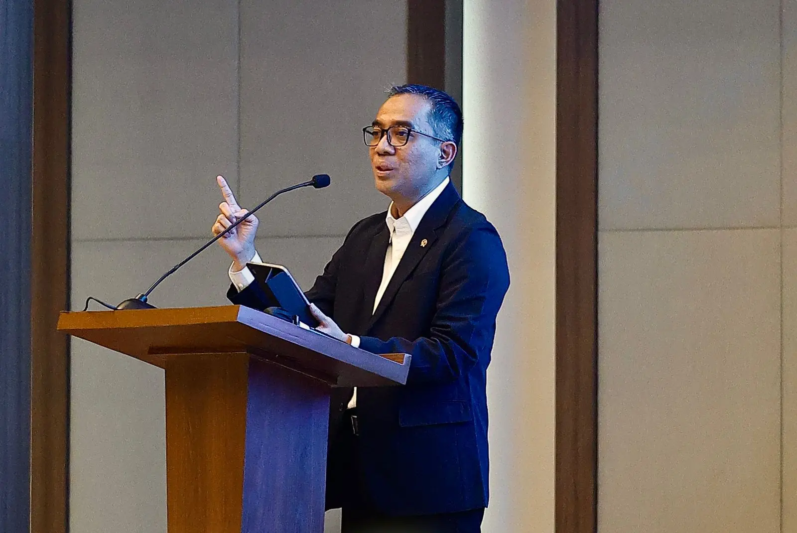 KIP Kuliah Jadi “Jembatan Harapan”, Pemerintah Tingkatkan Anggaran Demi Mahasiswa Kurang Mampu