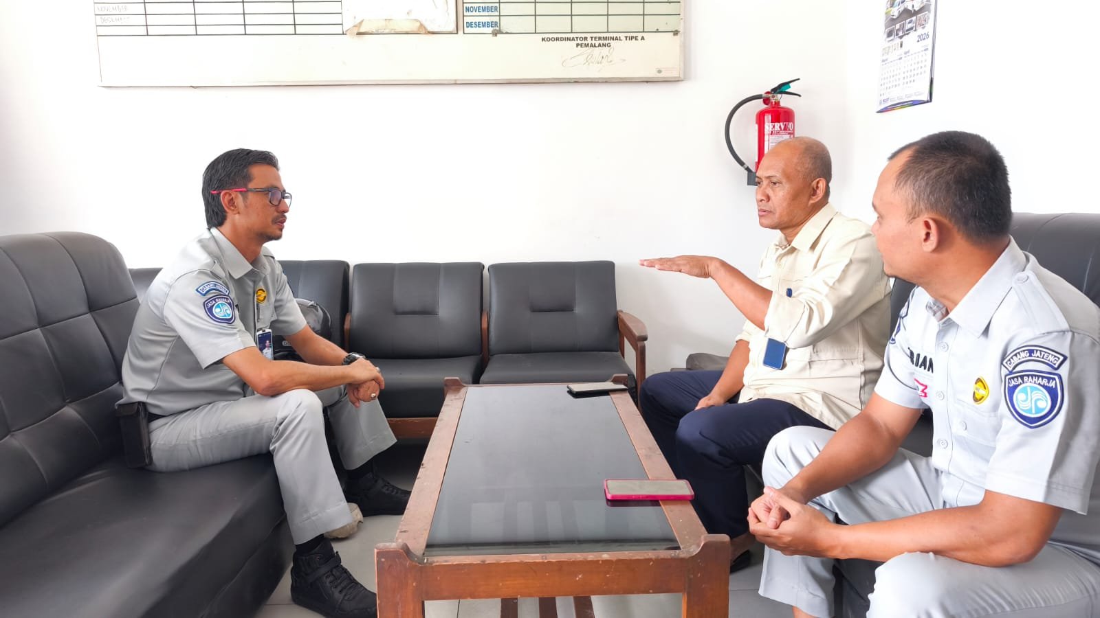 Jasa Raharja Cabang Pekalongan Koordinasi dengan BPTD dalam Pelaksanaan Ramp Check di Terminal Pemalang