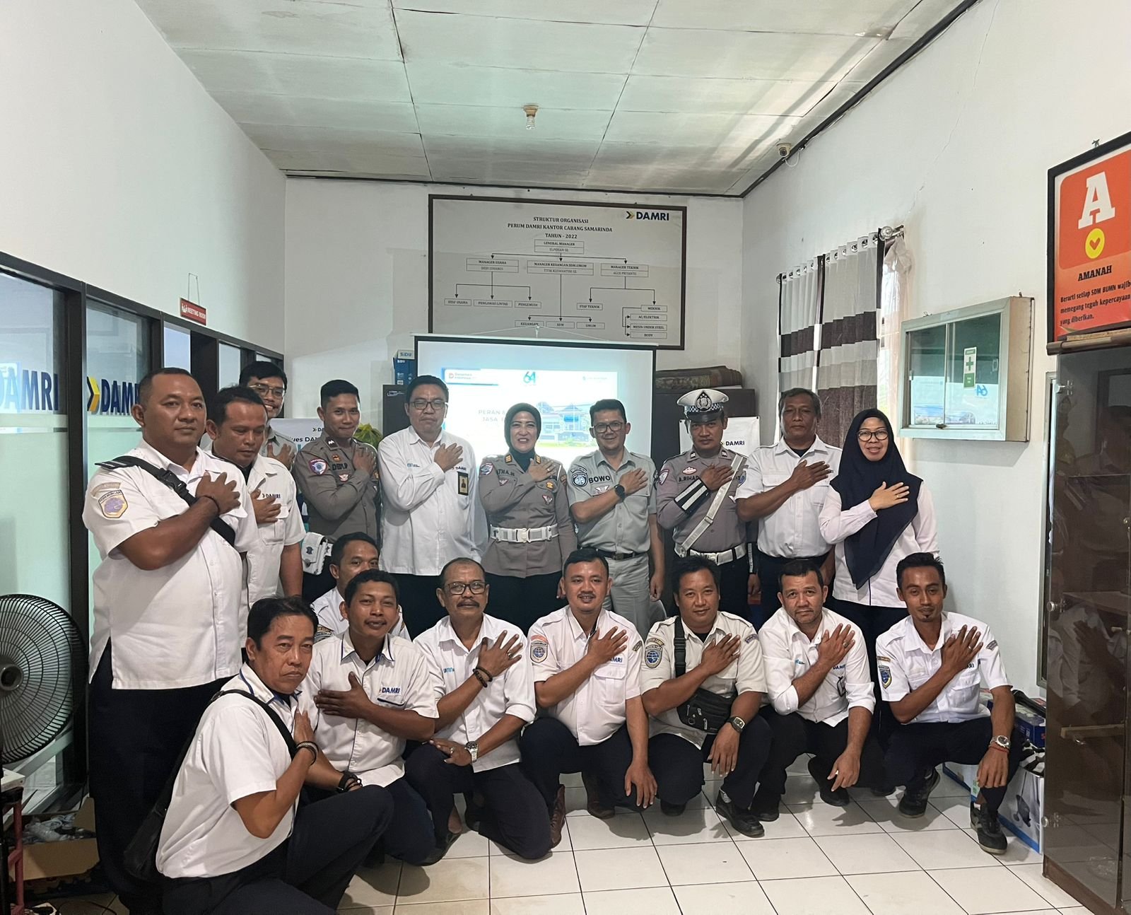Jasa Raharja Gelar Sosialisasi Safety Riding dan Peran Fungsi Jasa Raharja di Kantor DAMRI Samarinda