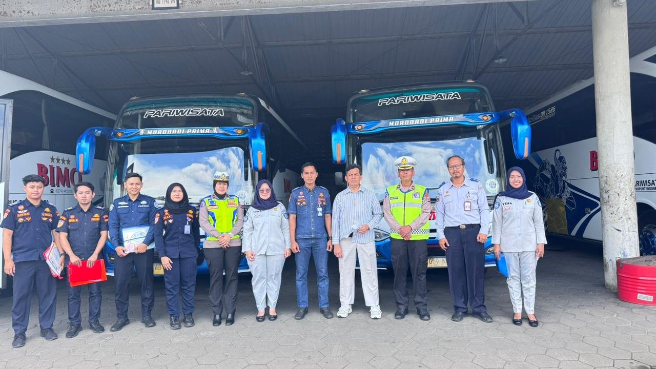 Pastikan Kesiapan Angkutan Lebaran 2026, Jasa Raharja Bersama Stakeholder Gelar Ramp Check Bus Bimo Transport 