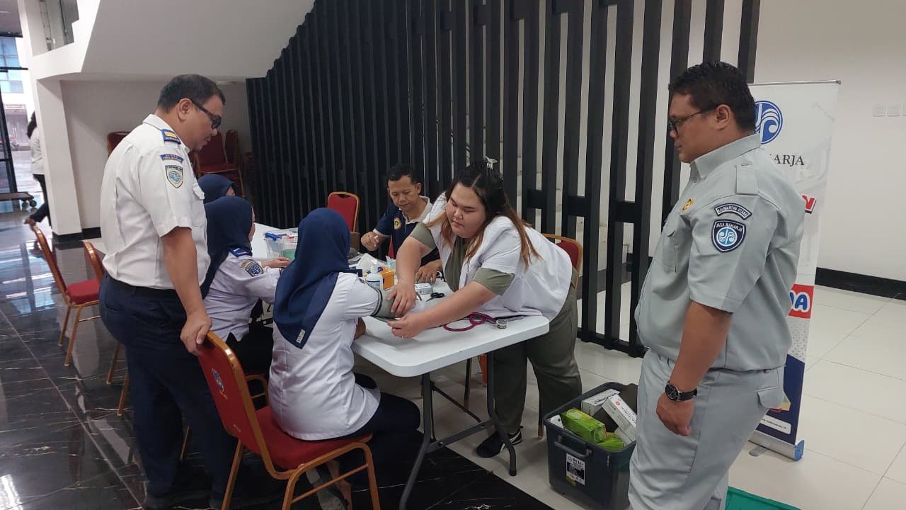 Jasa Raharja Cabang Tarakan Gelar Pemeriksaan Kesehatan Gratis bagi Petugas Transportasi di Posko Mudik Gratis Tanjung Selor