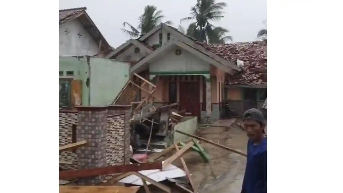 Cuaca Ekstrem Hantam Ciamis, 83 Rumah Rusak