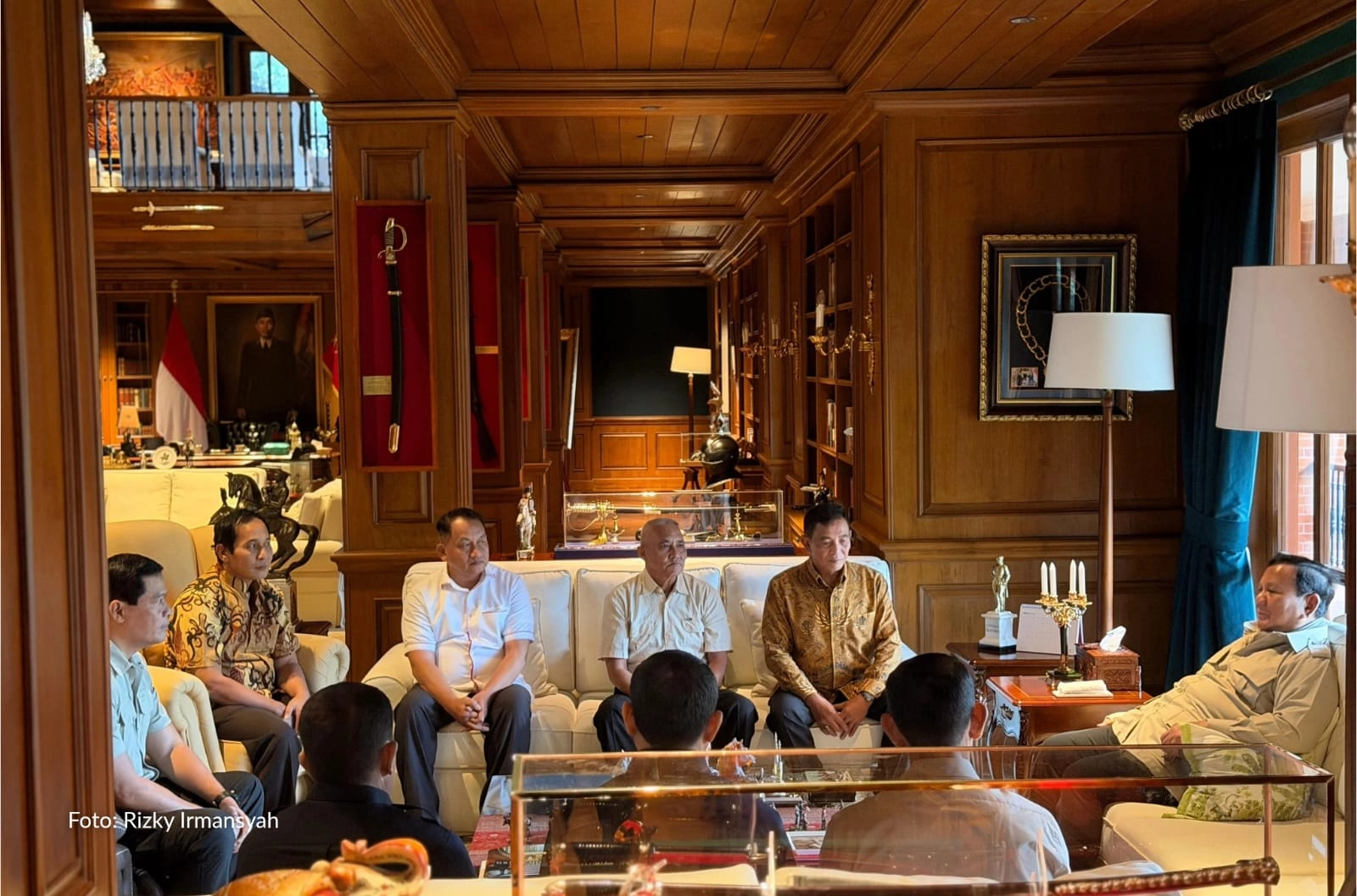 Presiden Prabowo Gelar Silaturahmi dengan Mantan Ajudan dan Pengawal TNI