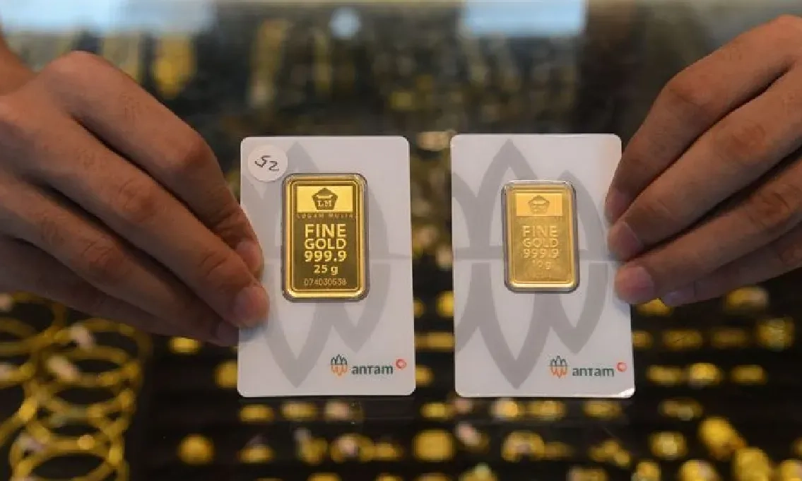 Harga Emas Antam Selasa 10 Maret Naik Rp8.000 ke Rp3,047 Juta/Gram