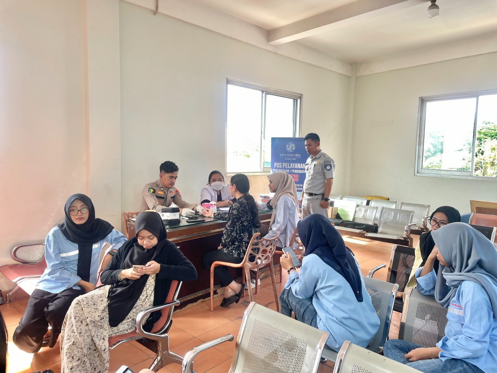 PT Jasa Raharja Kanwil Kalimantan Timur Perkuat Upaya Preventif Keselamatan Angkutan Umum melalui MUKL dan PPGD di PO Pulau Indah Balikpapan