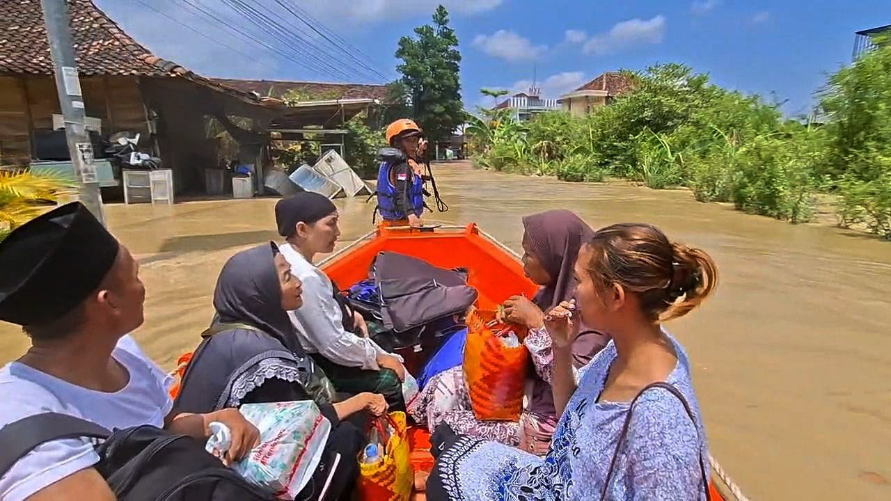 Banjir di Demak, Jawa Tengah: 583 Warga Mengungsi, Satu Orang Hilang