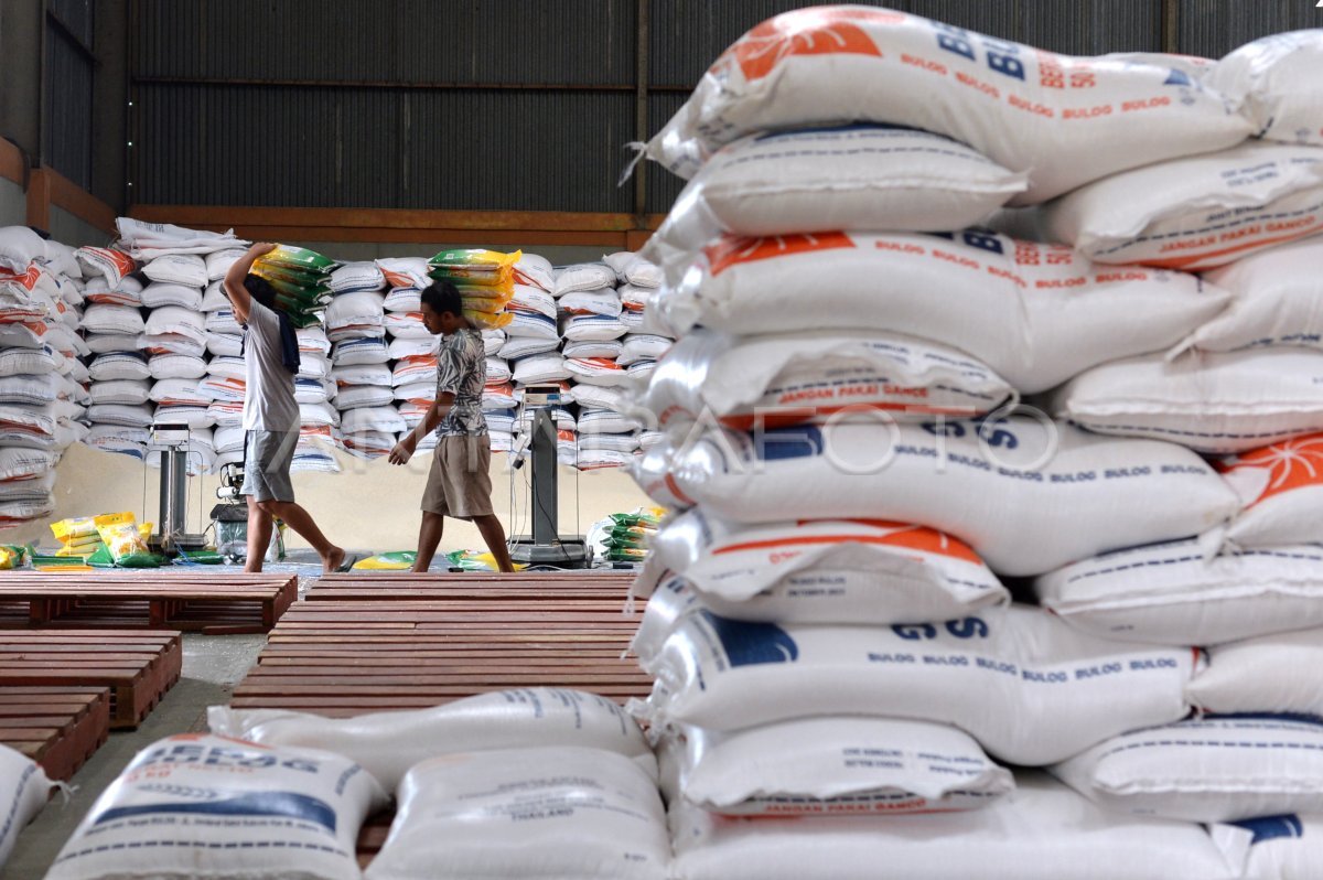 BULOG Catat Rekor Stok Beras 5 Juta Ton, Jawa Timur Jadi Penopang