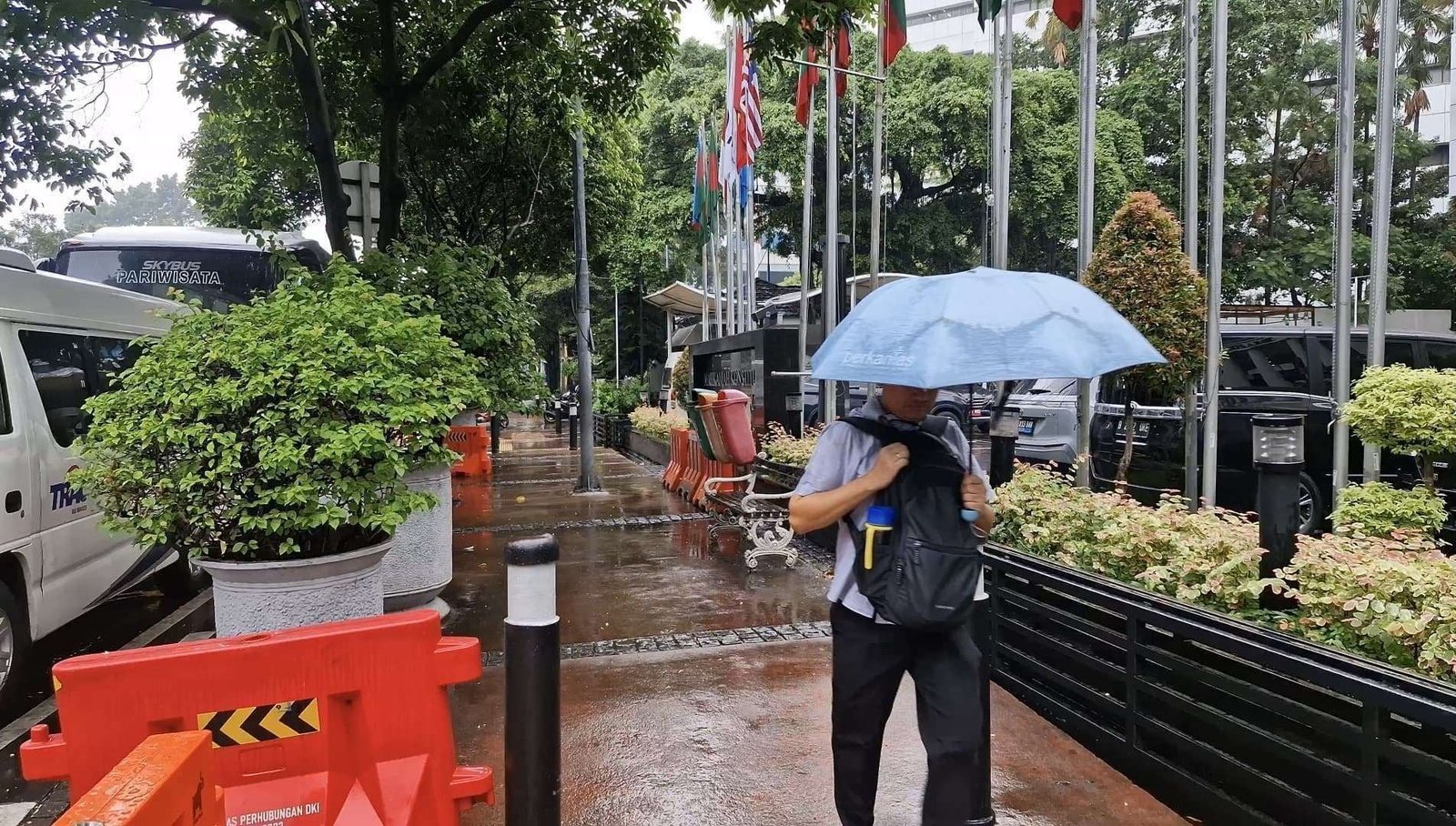 BMKG: Mayoritas Kota Besar Berpotensi Hujan pada Kamis