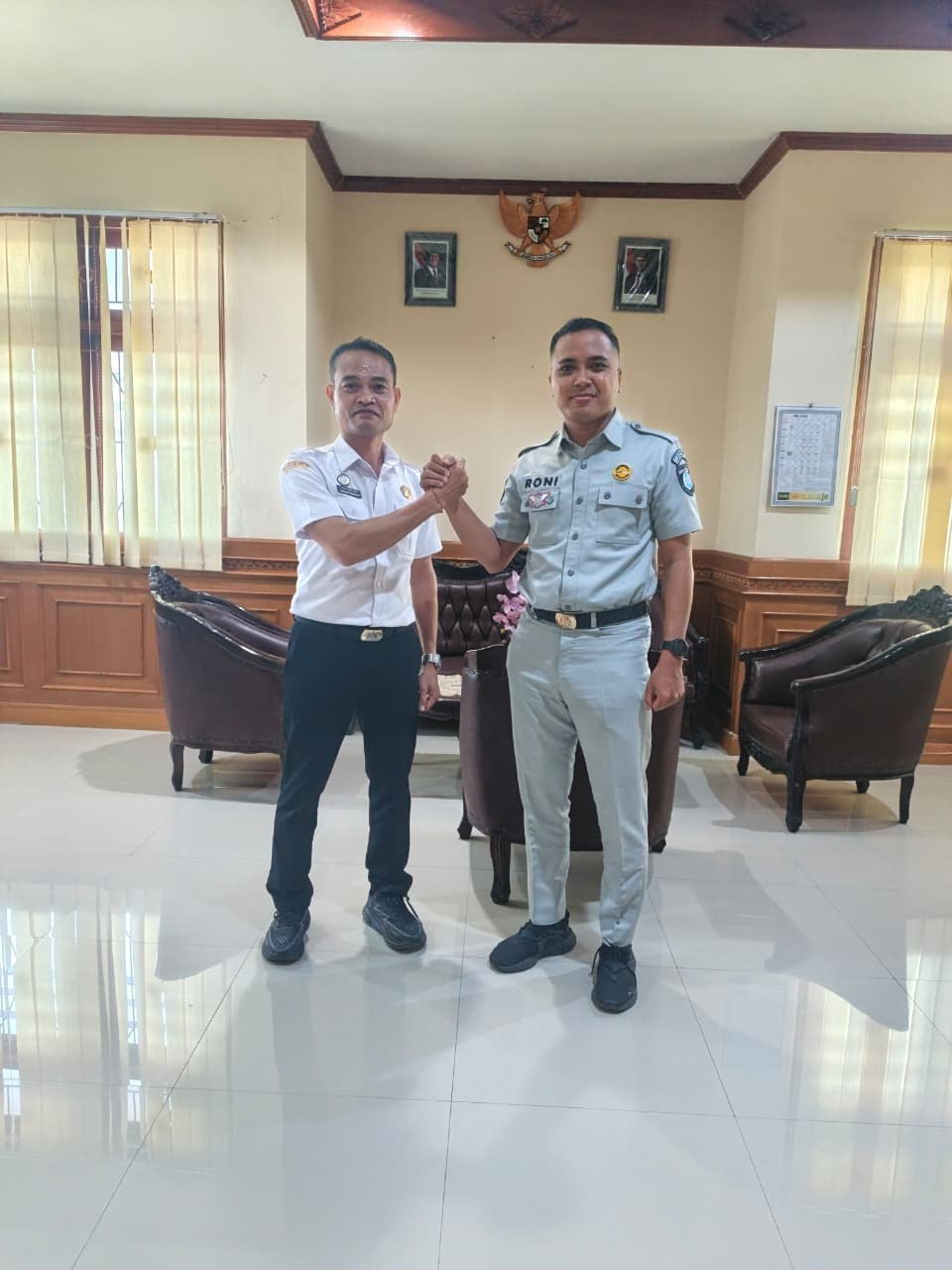Optimalisasi Penerimaan SWDKLLJ, Jasa Raharja dan Stakeholder Gelar Koordinasi di Samsat Karangasem