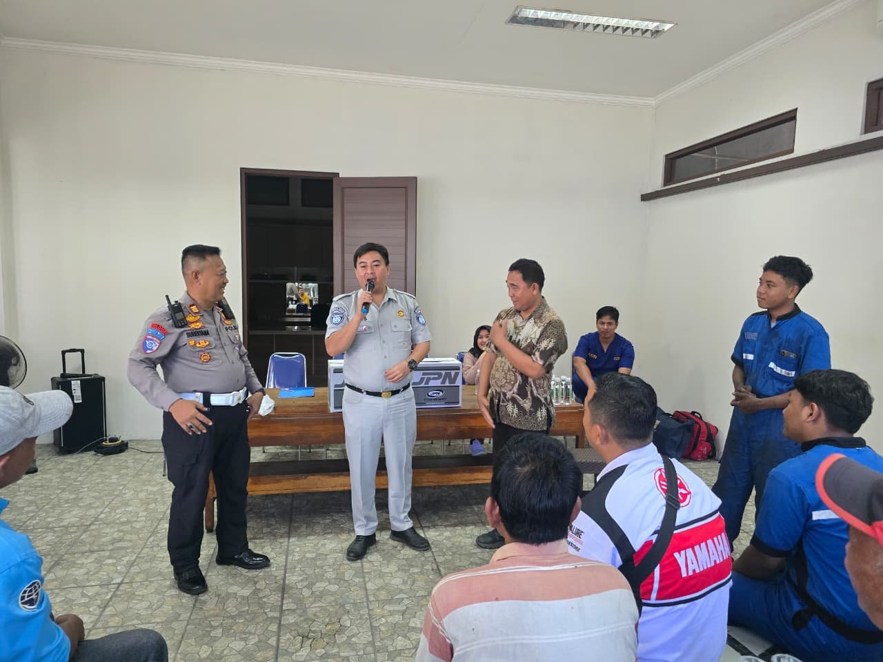 Tingkatkan Kesiapsiagaan Masyarakat, Jasa Raharja Cabang Cirebon Gelar Pelatihan Pertolongan Pertama Gawat Darurat (PPGD) Di PT Sahabat Prima Abadi Kota Cirebon
