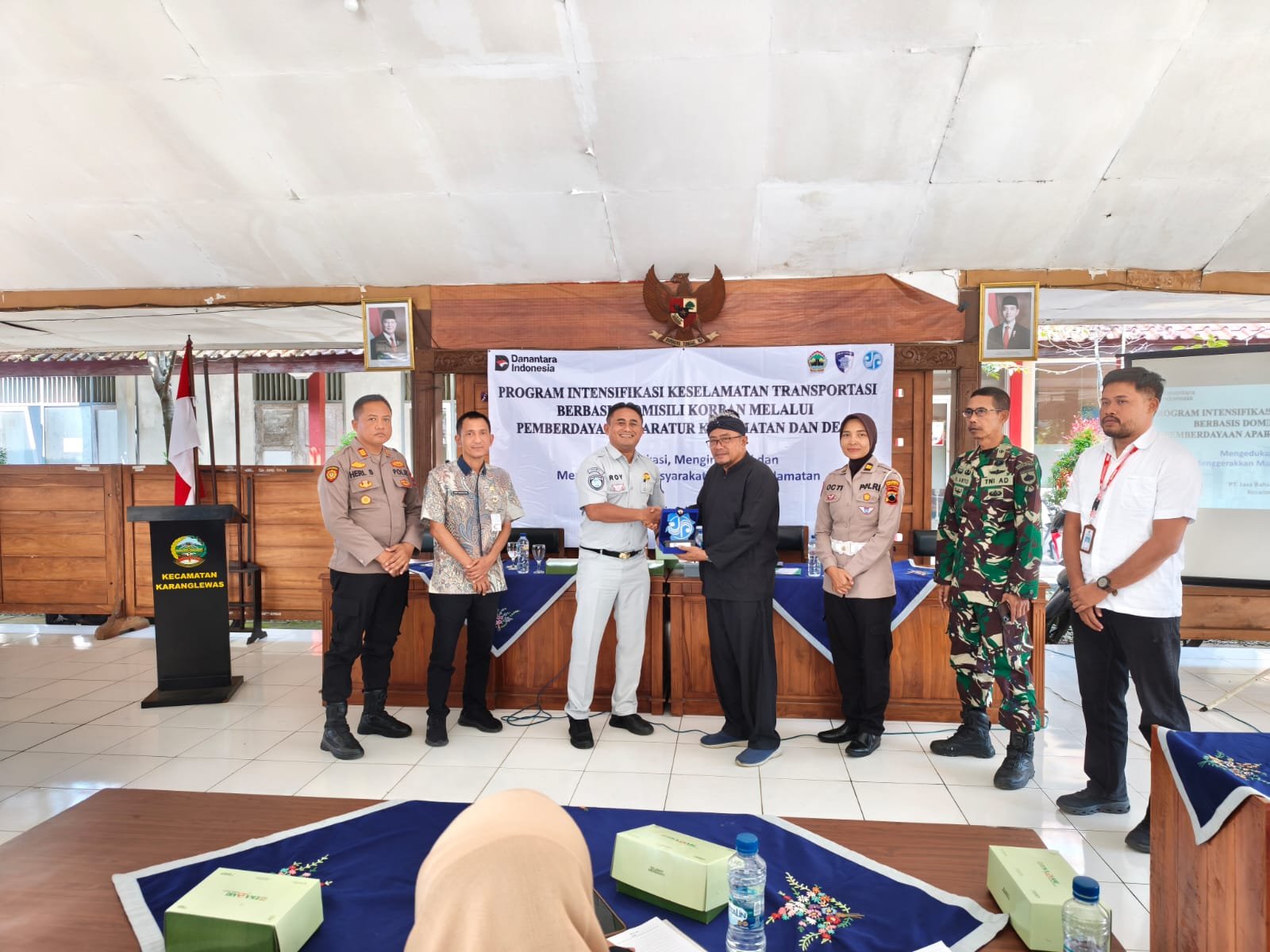 Jasa Raharja Purwokerto Gandeng Stakeholder Sosialisasikan Keselamatan Transportasi dan Kepatuhan Pajak Kendaraan di Kecamatan Karanglewas