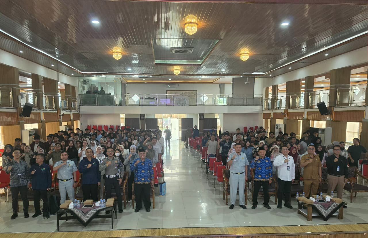 Dorong Kepatuhan Pajak Kendaraan, Sosialisasi Opsen PKB, Opsen BBNKB, dan SWDKLLJ Digelar di Universitas Singaperbangsa Karawang