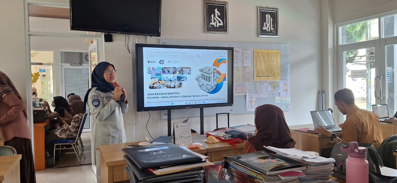 Jasa Raharja Bandung Kurangi Angka Kecelakaan Lalu Lintas Lewat Program PPKL di SMA Angkasa Bandung