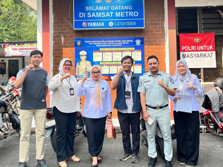 Tim Kementerian Keuangan dan Bank Indonesia Tinjau Implementasi Digitalisasi Pembayaran di Samsat Metro