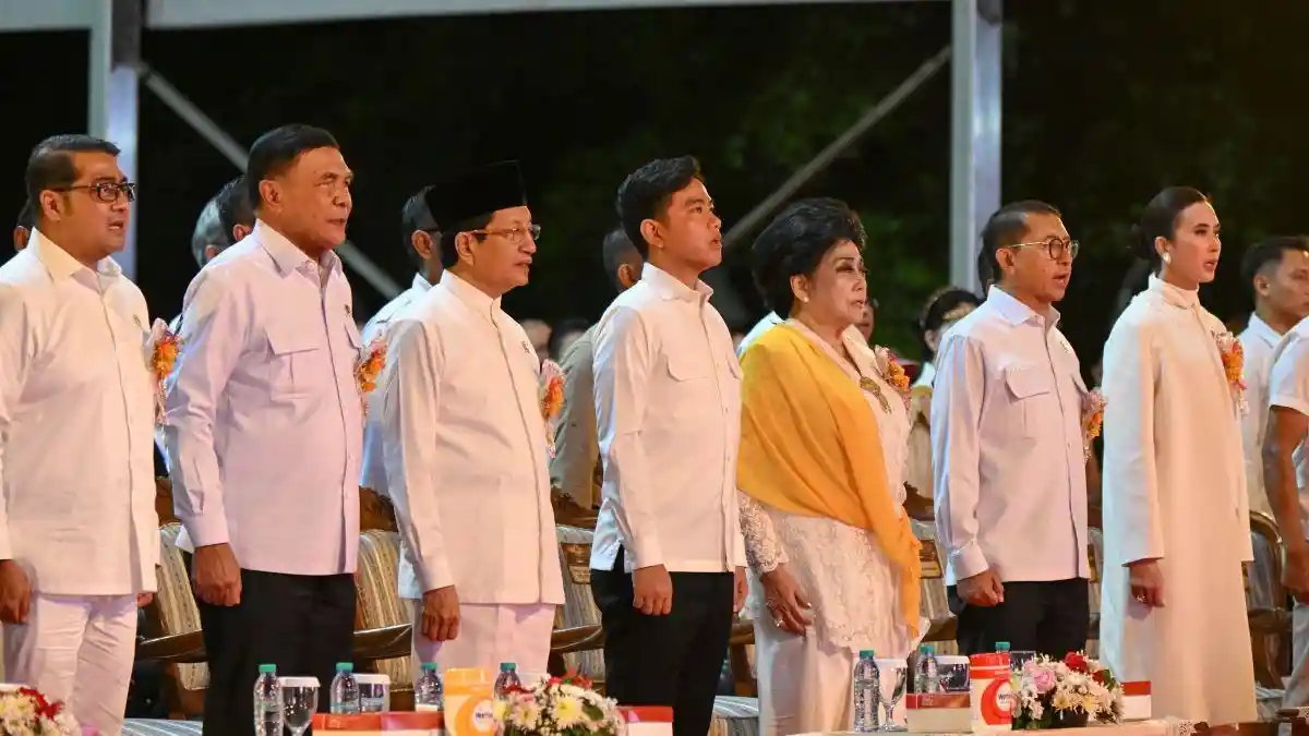 Saat Waisak di Borobudur, Gibran Serukan Penguatan Toleransi Antarumat