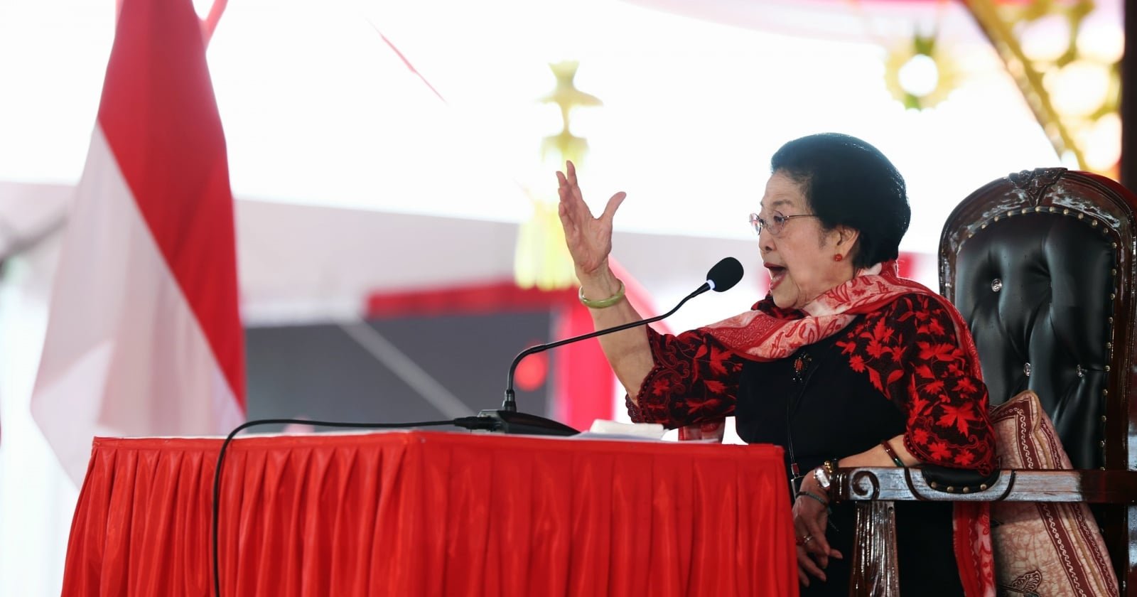 Megawati Tegaskan Hubungannya dengan Prabowo Baik: Kami Bersahabat, Bukan Musuh