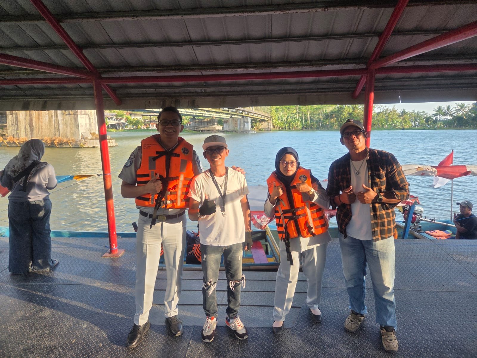 Jasa Raharja Purwokerto Dukung Sosialisasi Keselamatan Transportasi Sungai Serayu di Banyumas