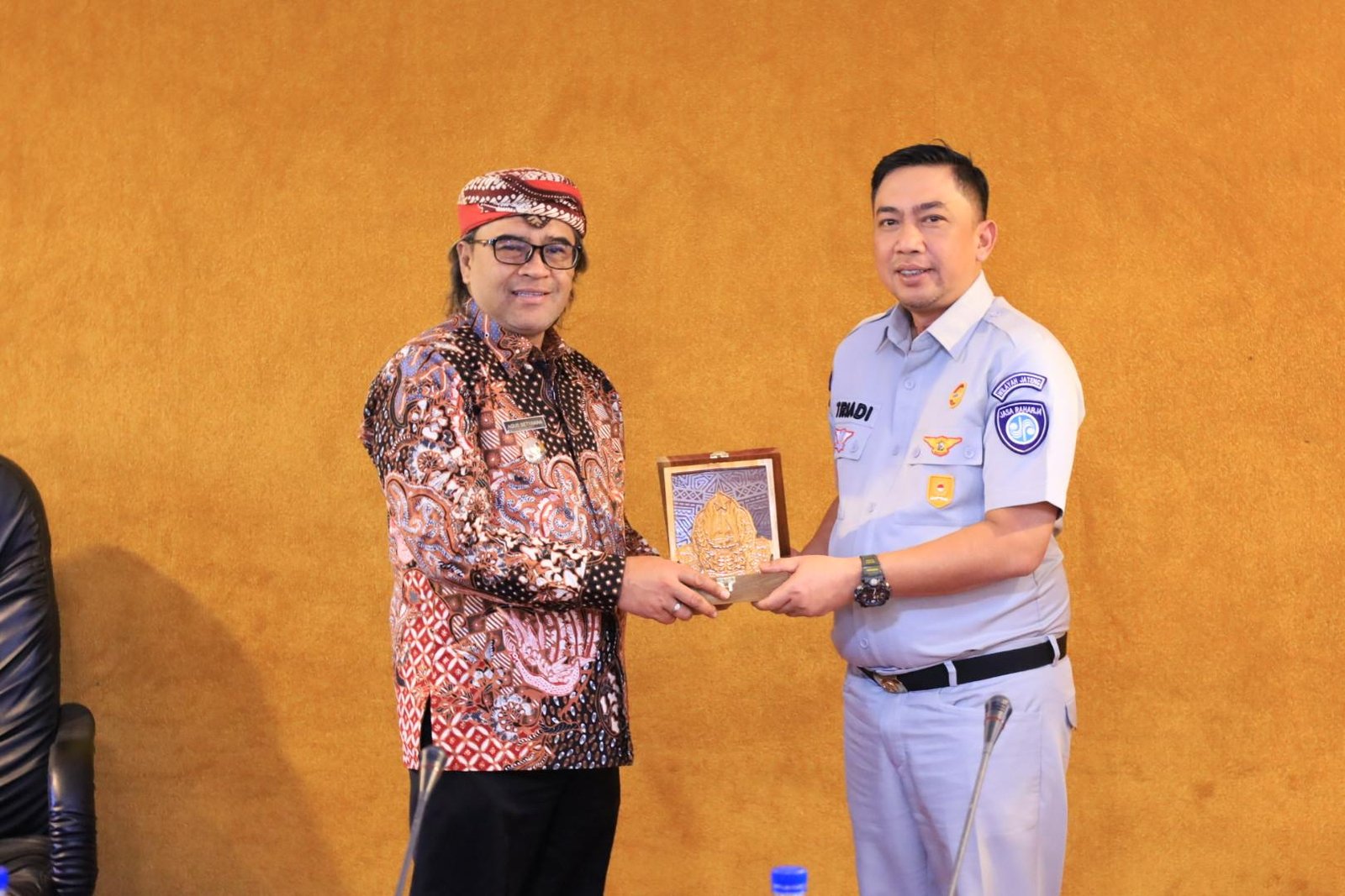 Optimalkan PKB dan SWDKLLJ 2026, Tim Pembina Samsat Jateng Gelar Roadshow Kolaborasi di Temanggung