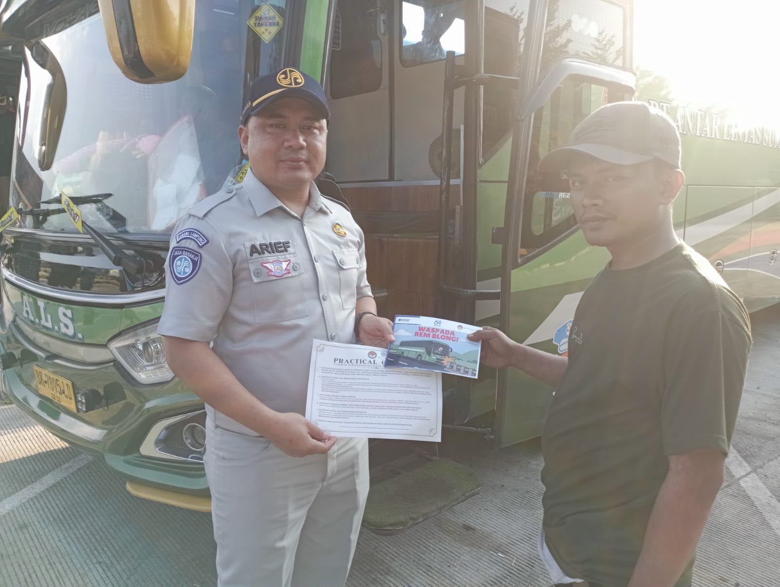 Rampcheck di Rest Area KM 20B, Jasa Raharja Perkuat Keselamatan Angkutan Umum Selama Libur Sekolah