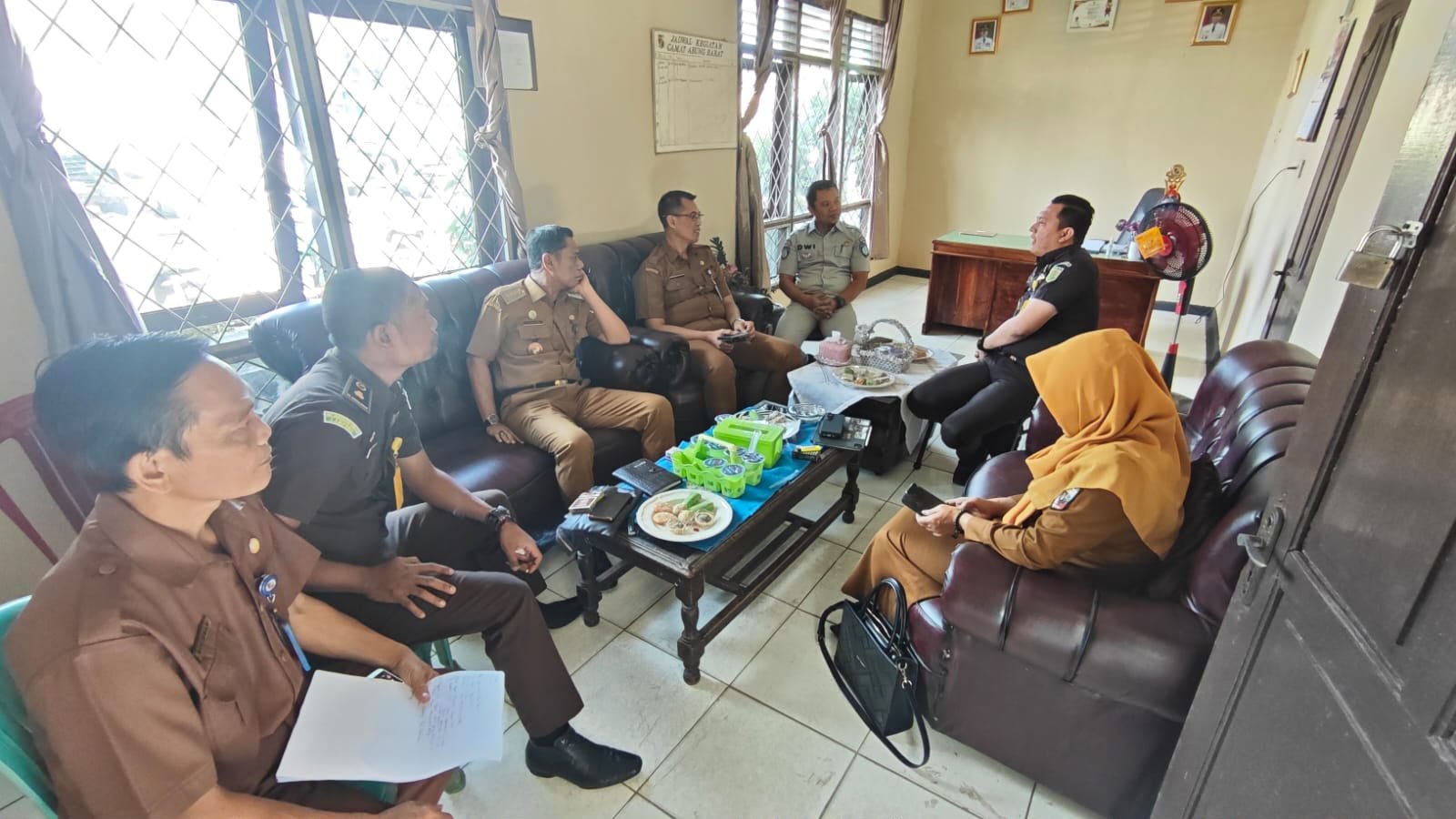 Jasa Raharja Cabang Kotabumi Bersama Tim Pembina Samsat Gencarkan Sosialisasi Program Keringanan PKB di Kecamatan Abung Barat