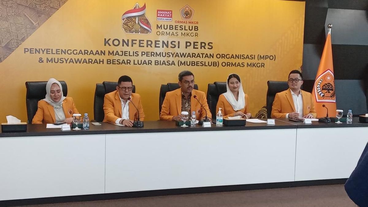 Adies Kadir Mundur, MKGR Siapkan Pemilihan Ketua Umum Baru