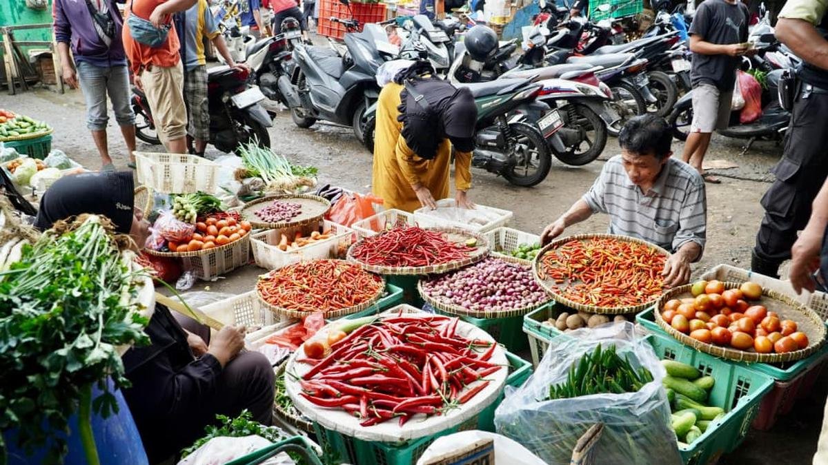 PIHPS: Cabai rawit masih tertinggi, telur ayam Rp29.000 per kg