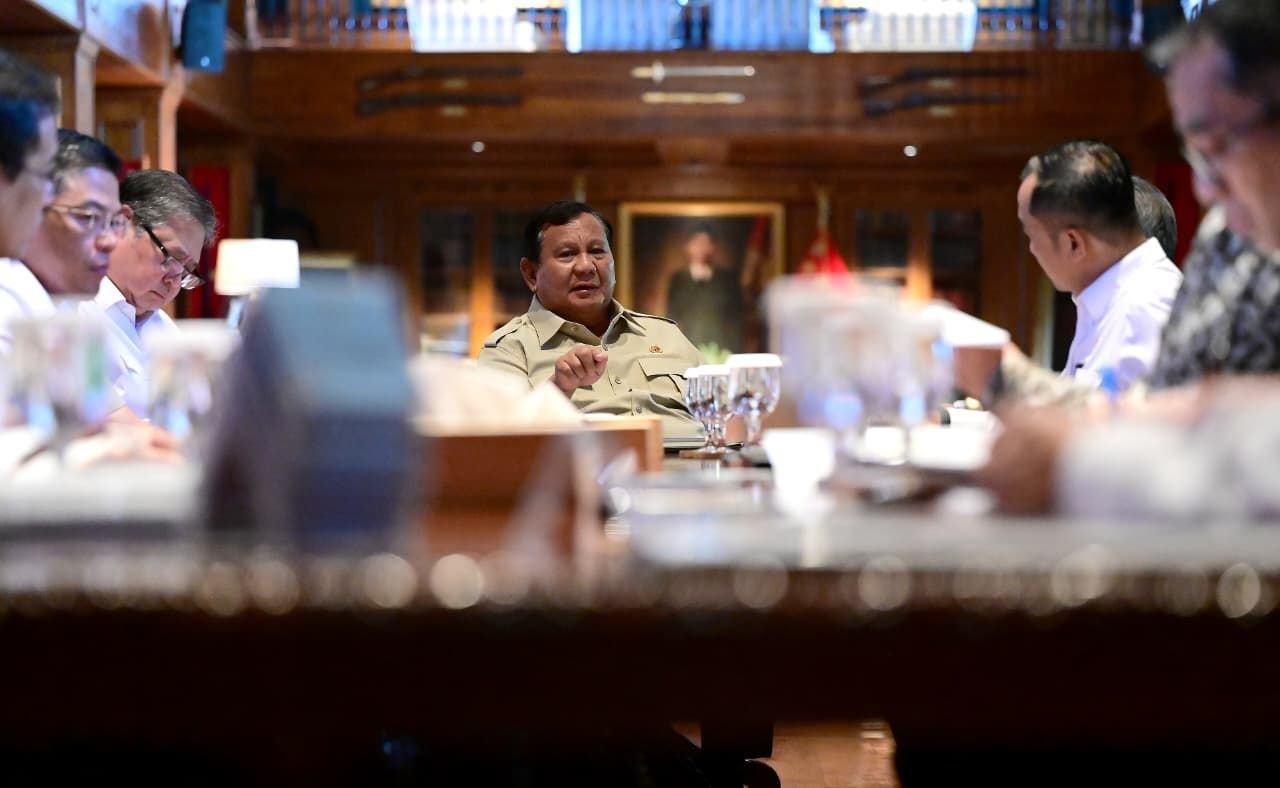 Prabowo Panggil Menteri Bahas BBM Nelayan, Harga Khusus Rp15.000 per Liter Disiapkan