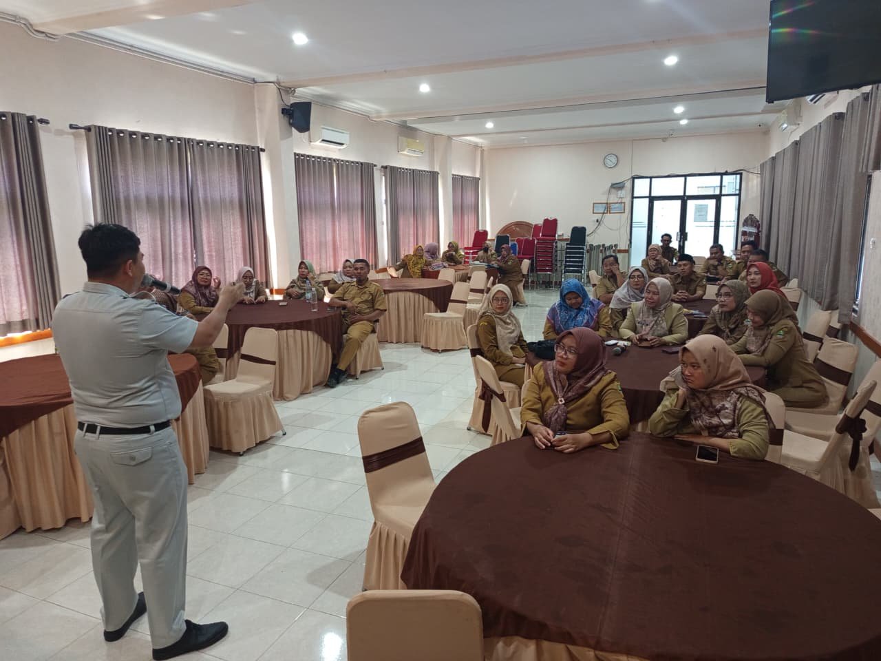 Upaya Keselamatan Lalu Lintas, PT Jasa Raharja (Persero) Cabang Cirebon Gelar Pengajar Peduli Keselamatan Lalu Lintas (PPKL) Di SMAN 1 Arjawinangun Kab Cirebon 