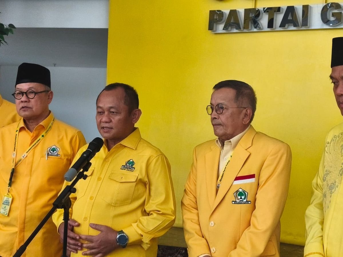 Sarmuji: Jangan Bagi Nomor HP Saat Kampanye Lalu Hilang Setelah Jadi Anggota DPR