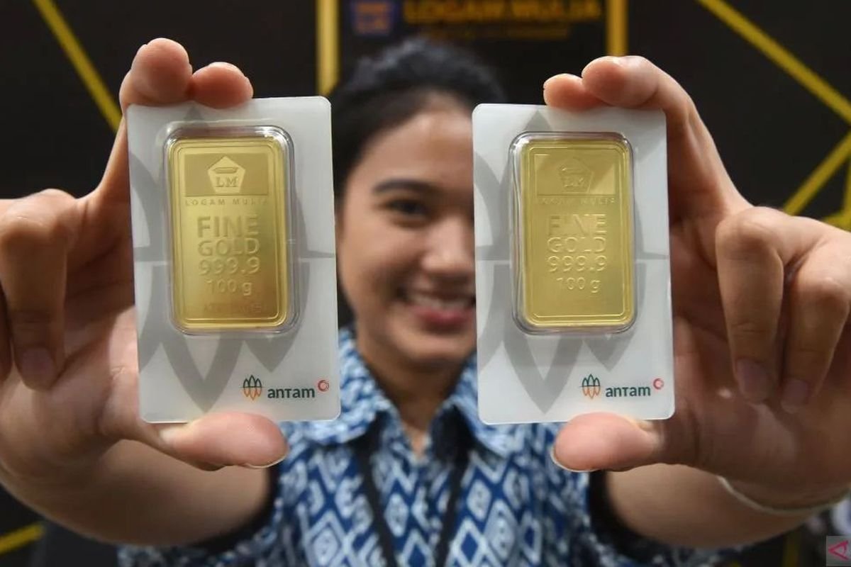 Harga Emas Antam Kamis Melemah ke Level Rp2.723.000 per Gram