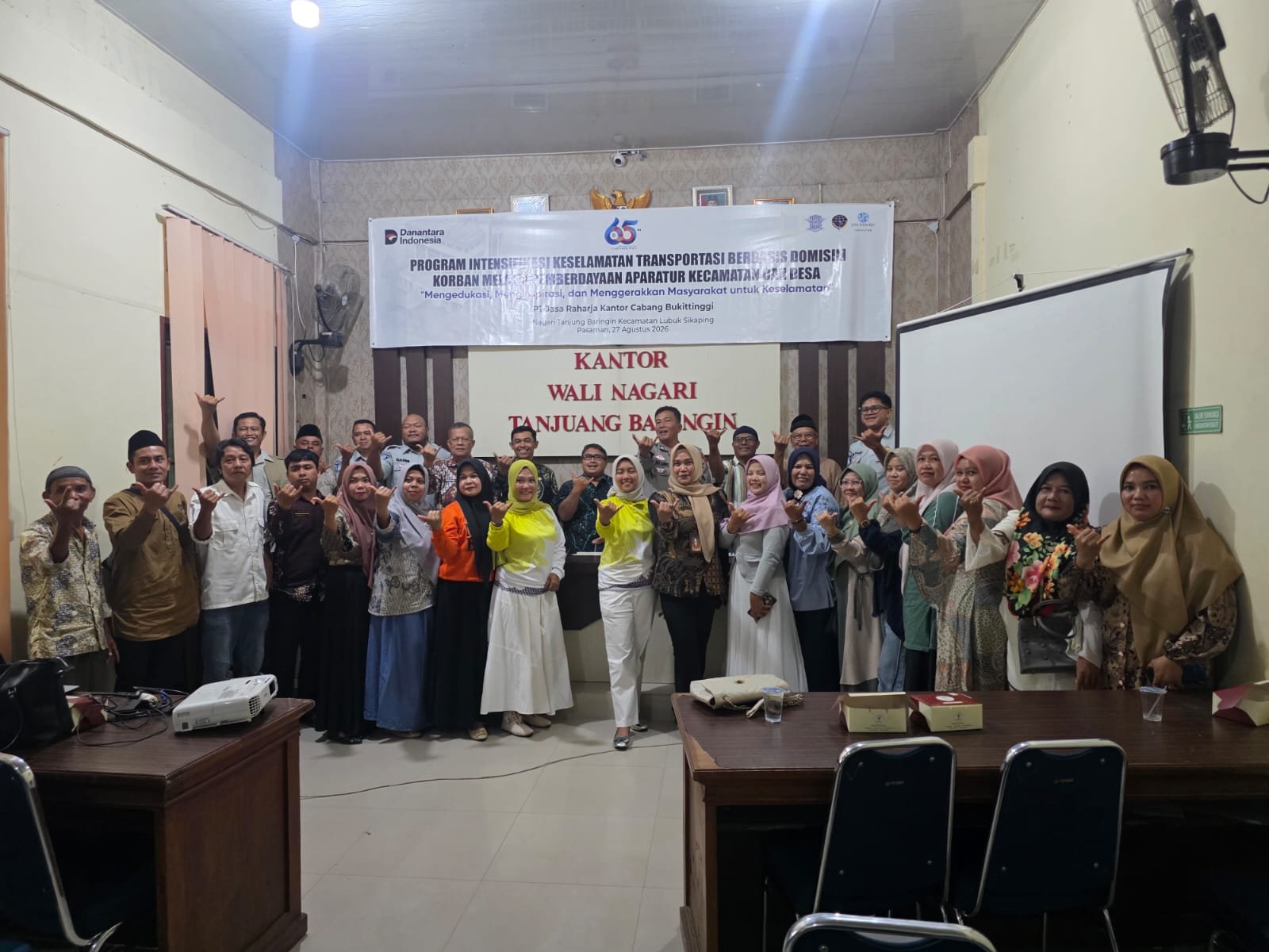 Jasa Raharja Sumbar Edukasi Keselamatan dan Gelar Pemeriksaan Kesehatan Gratis di Lubuk Sikaping