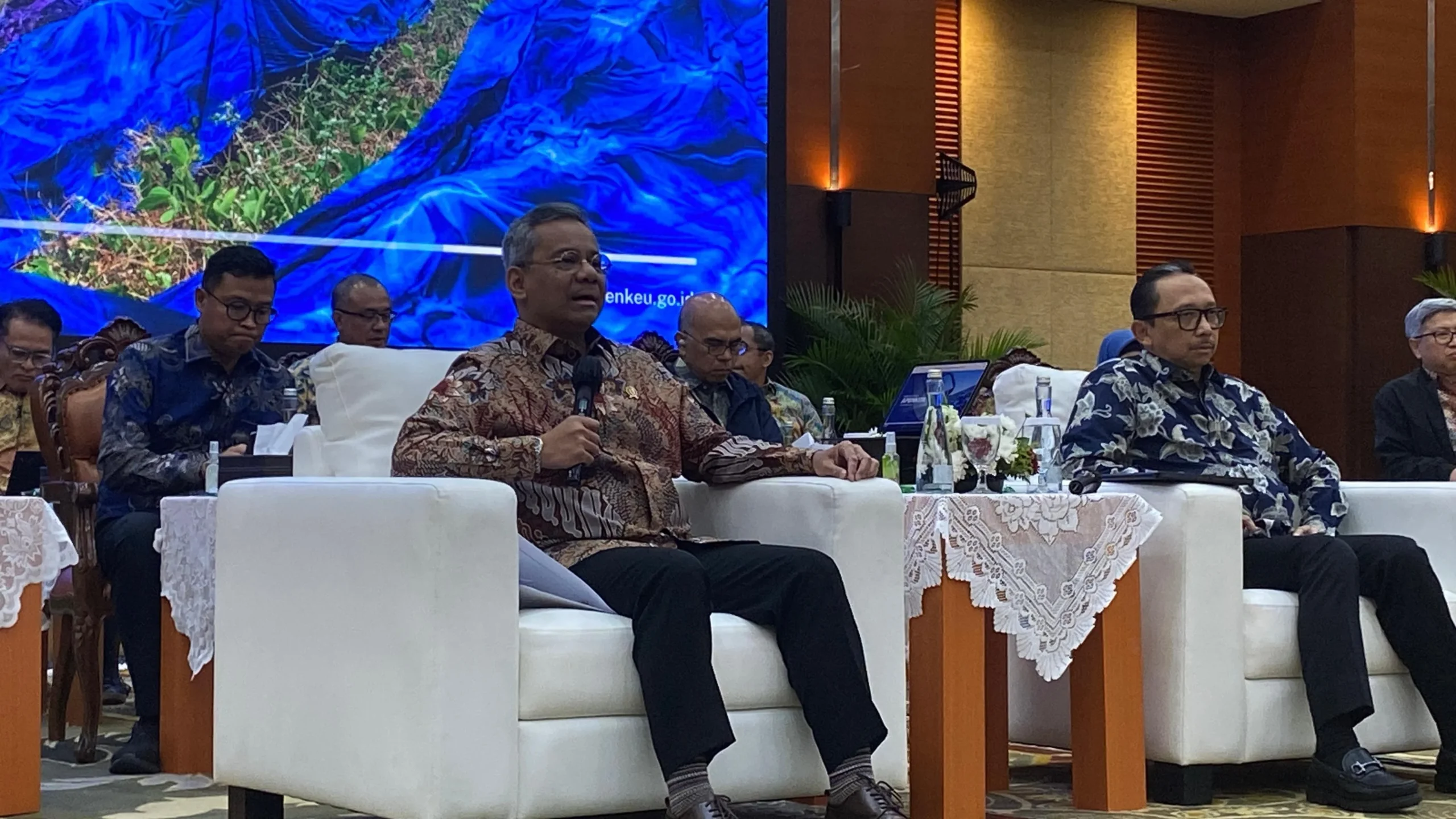 Menkeu Suahasil Pastikan Defisit APBN Dijaga di Bawah 3 Persen