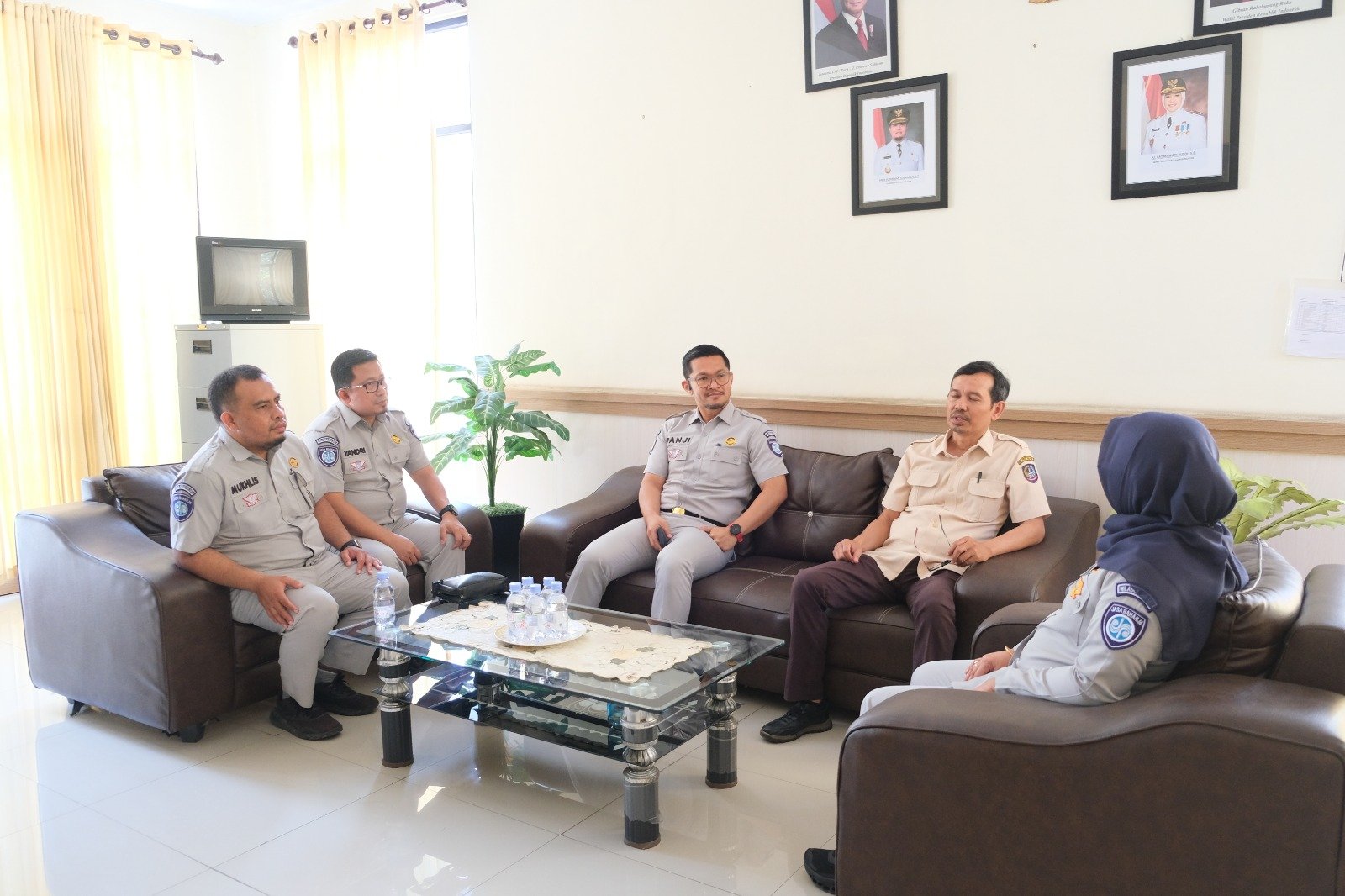 Kakanwil Jasa Raharja Sulsel Kunjungi Samsat Maros, Bahas Optimalisasi PKB dan SWDKLLJ
