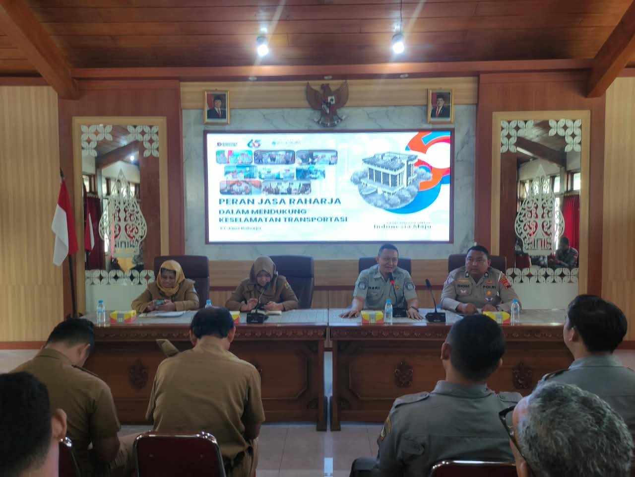 Tim Pembina Samsat Surakarta Sosialisasikan Program Jateng Bebas Denda, Pajak Progresif dan Keselamatan Lalu Lintas di Kecamatan Banjarsari