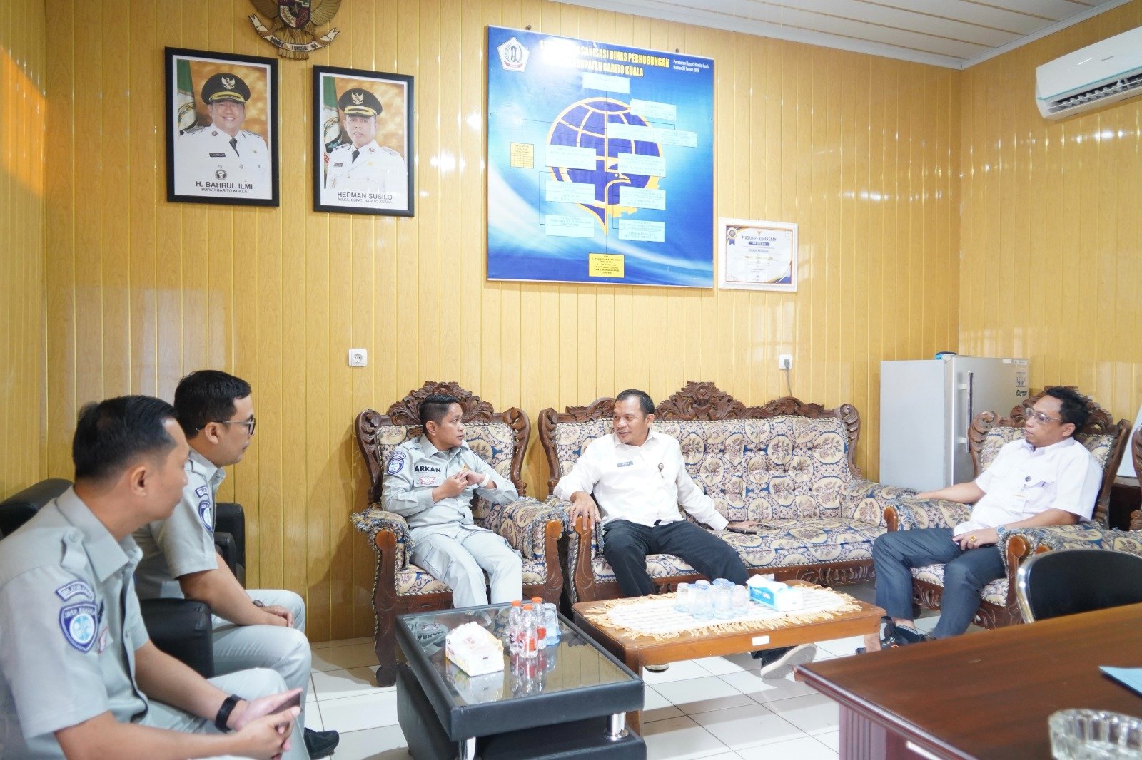 Jasa Raharja Kalsel dan Dishub Batola Perkuat Regulasi IWKL untuk Perlindungan Penumpang Kapal