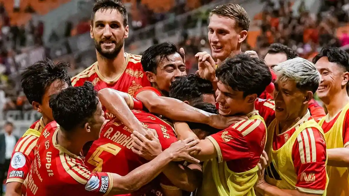 Persija Jakarta Kalahkan Persik Kediri 2-1, Macan Kemayoran Kokoh di Puncak Klasemen