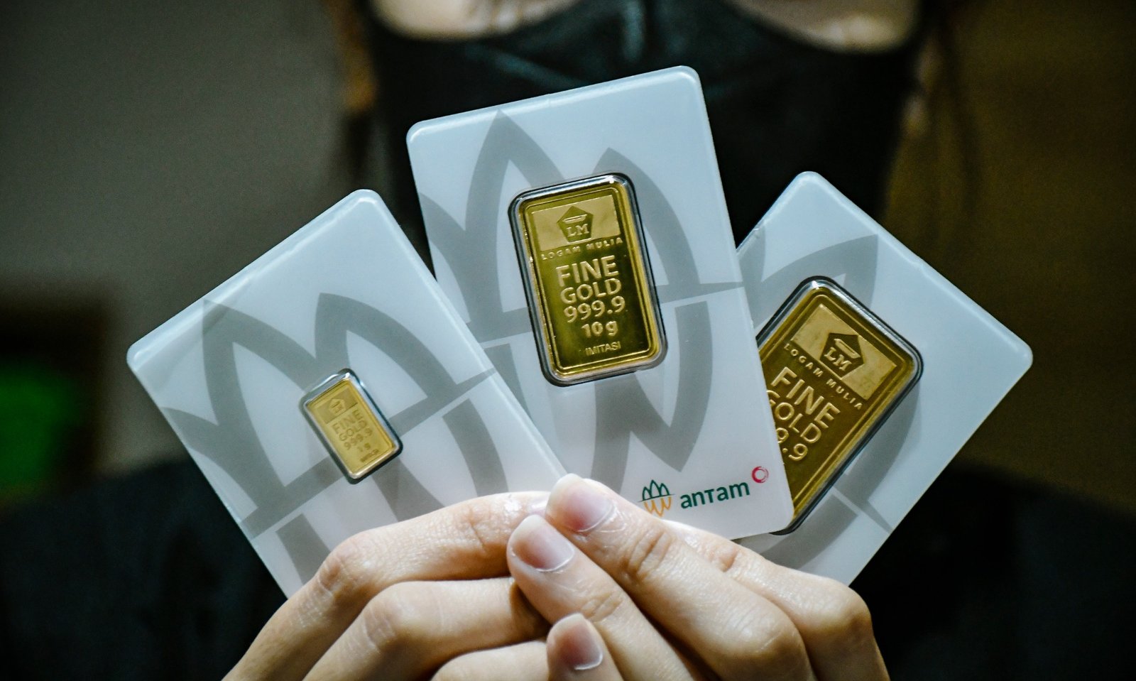 Update Harga Emas Antam 12 Oktober 2026, Buyback Naik ke Rp2,408 Juta